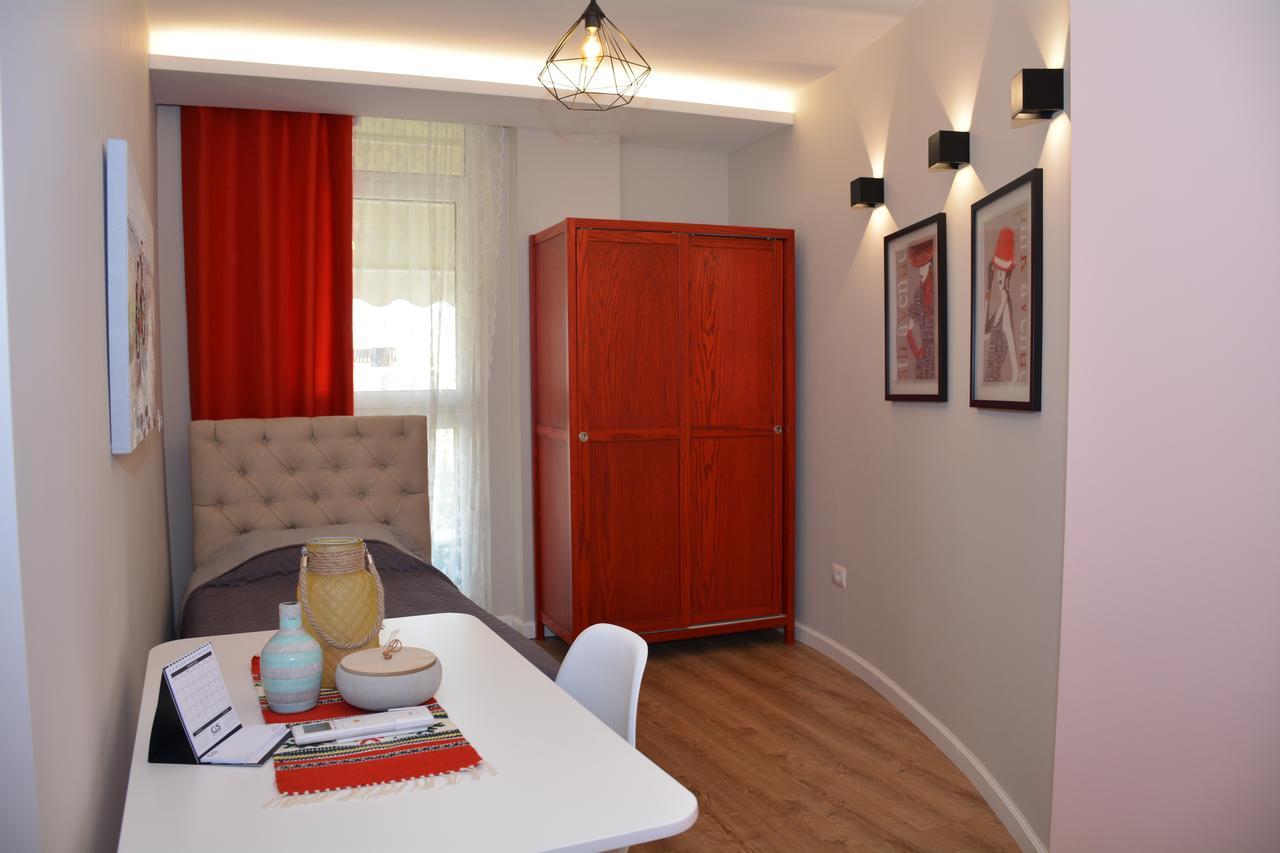Central Luxury Apartment Tirana Exterior foto